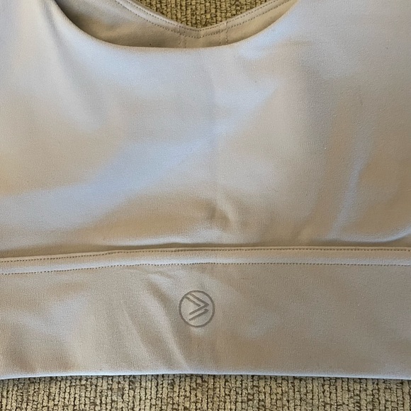 Savvi Light Purple Gray Air Sports Bra Large EUC - Picture 3 of 5